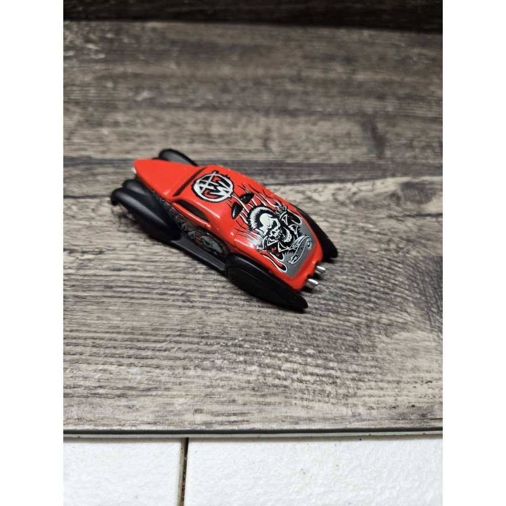 2002 Vintage Hot Wheels Swoop Coupe Red Skull Halloween Scary Collectible‎
